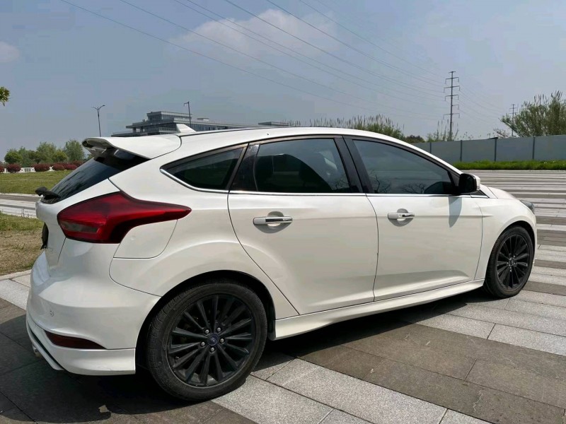 盐城17年福特福克斯7