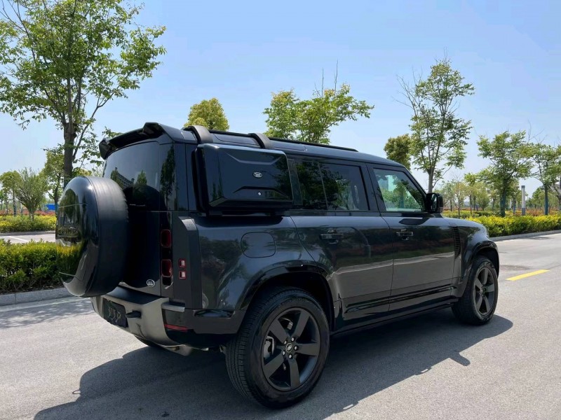 盐城22年路虎卫士9