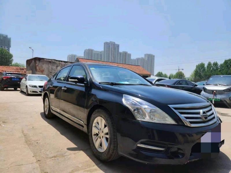 济南11年日产天籁2