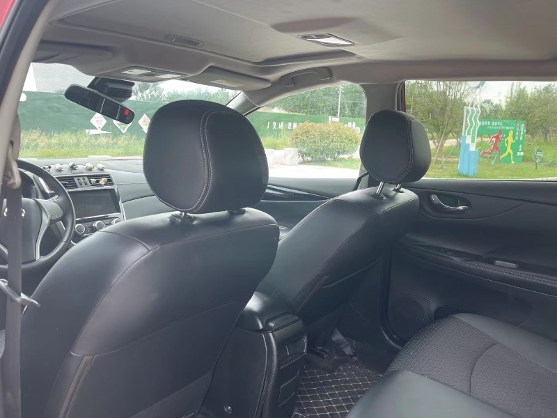 徐州20年日产骐达5