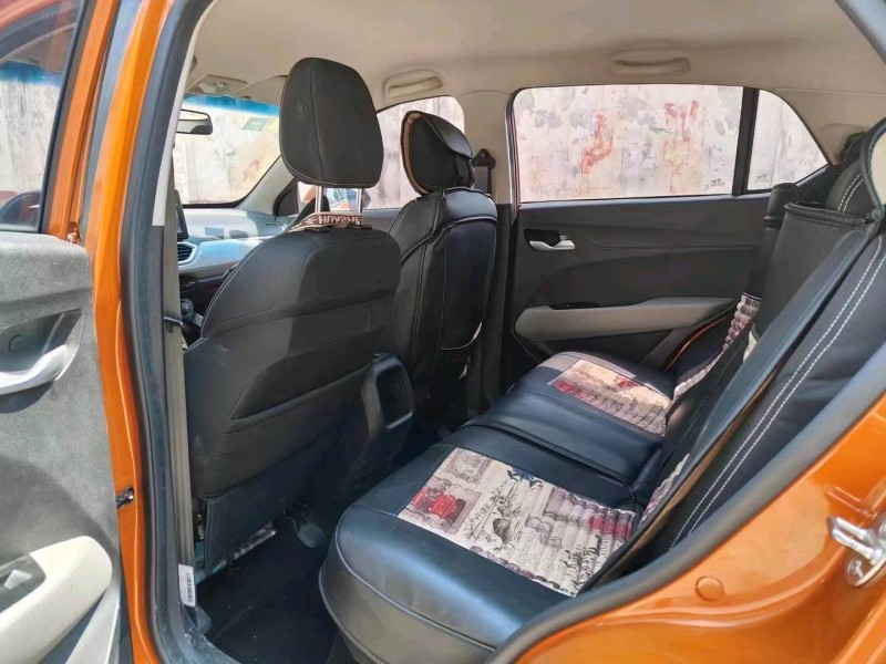 芜湖17年宝骏5102