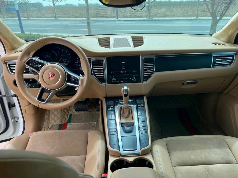 廊坊16年保时捷Macan6