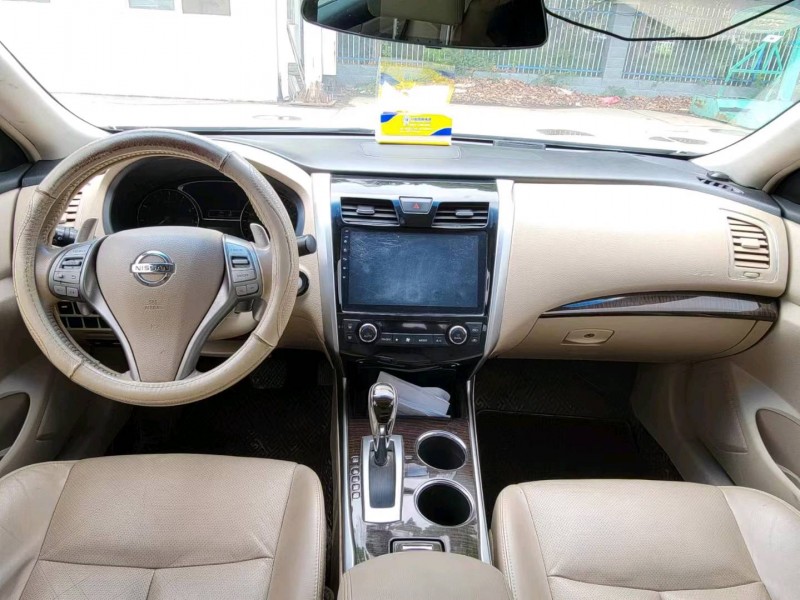 济南14年日产天籁6