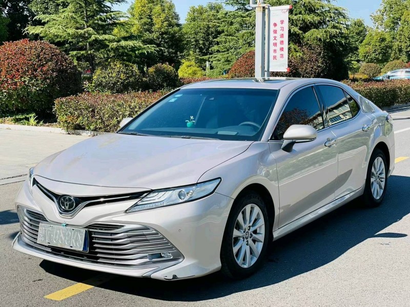徐州18年丰田凯美瑞2