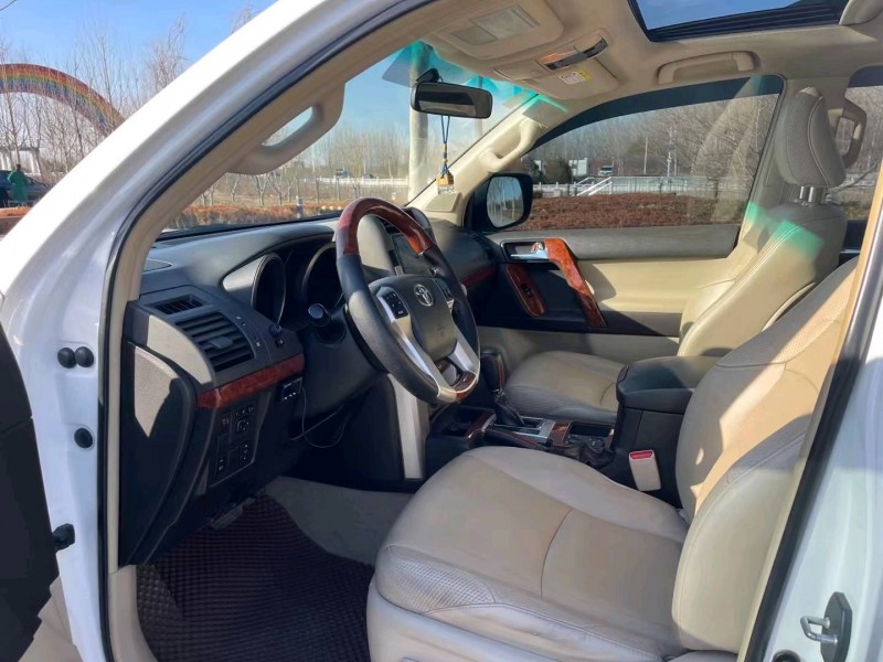 廊坊13年丰田普拉多4