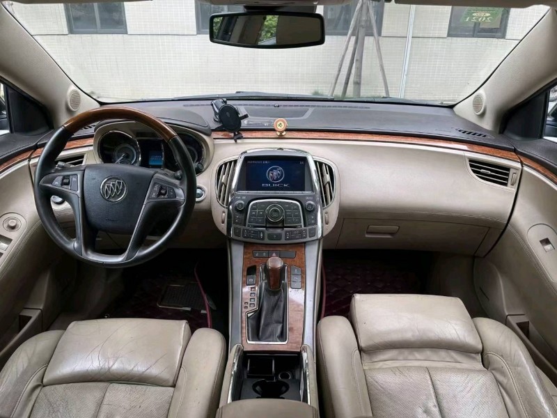 广州09年别克君越5