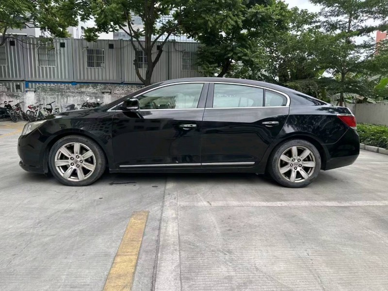 广州09年别克君越8