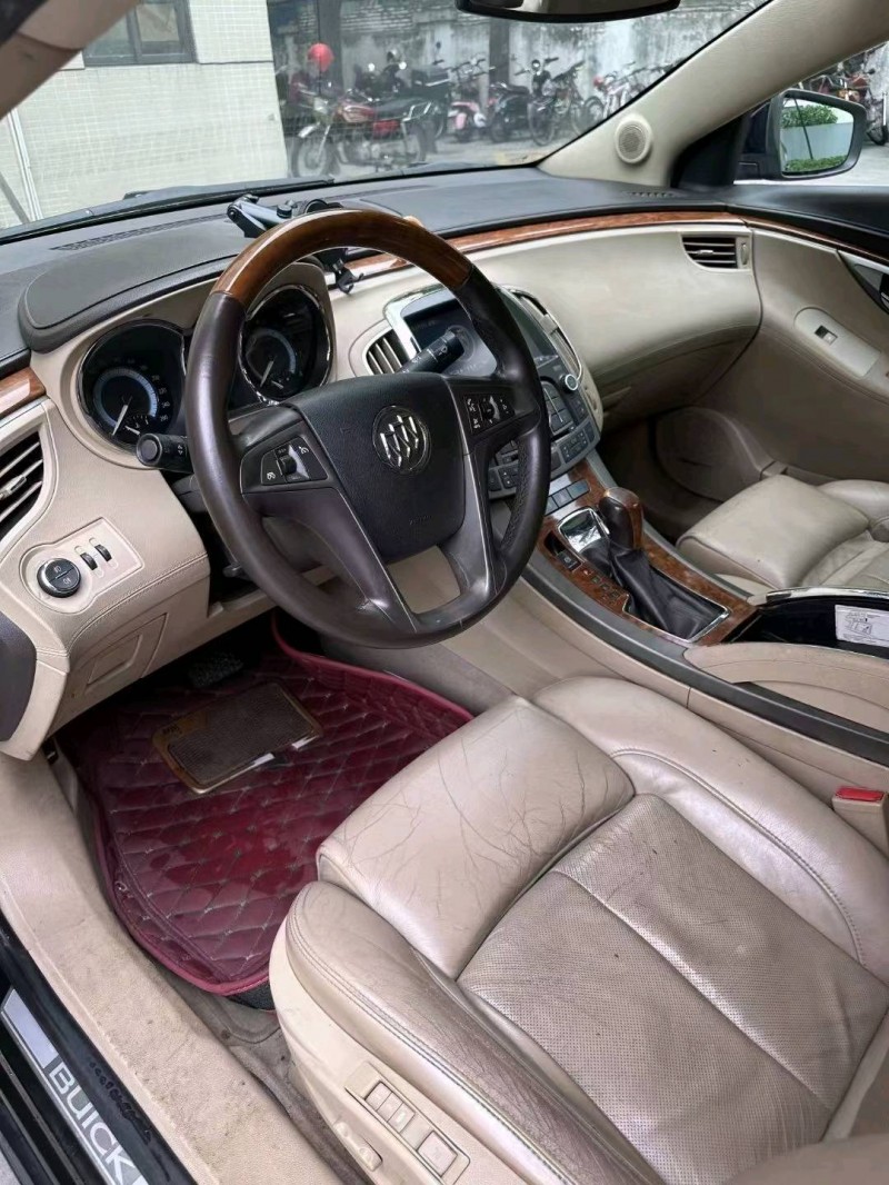 广州09年别克君越7