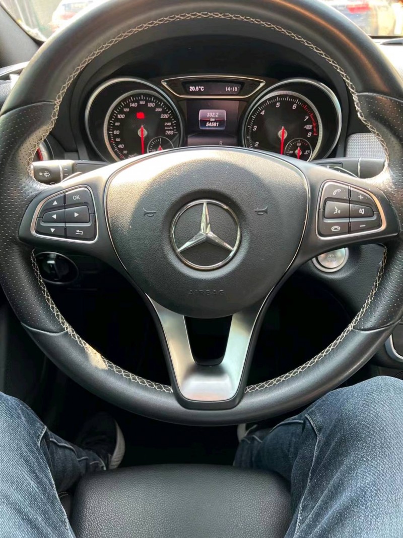 青岛17年奔驰GLA8