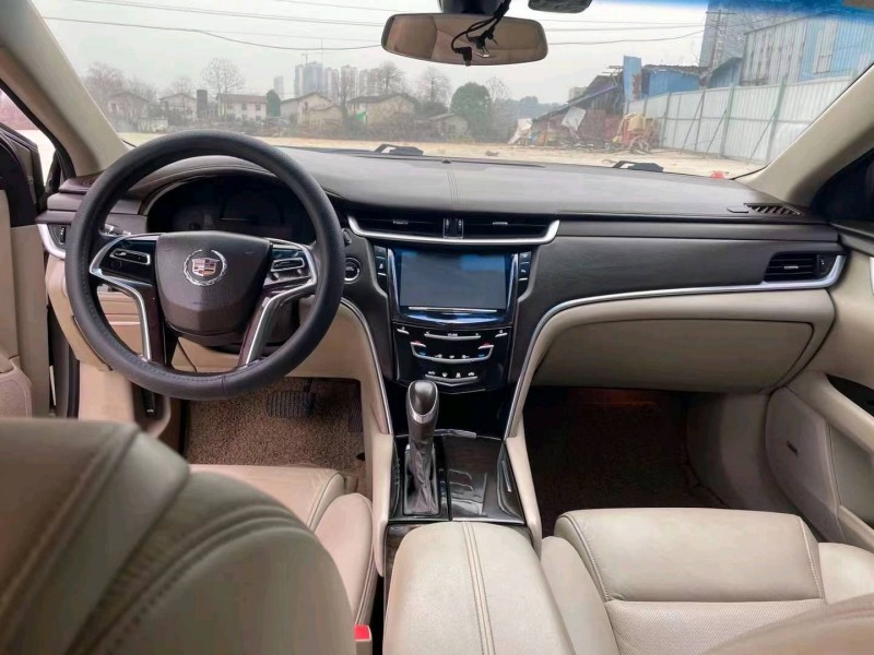 济南14年凯迪拉克XTS6