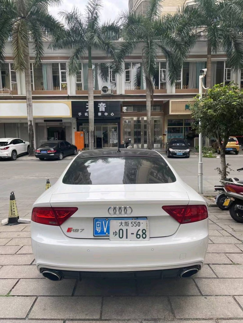 广州13年奥迪A7L9