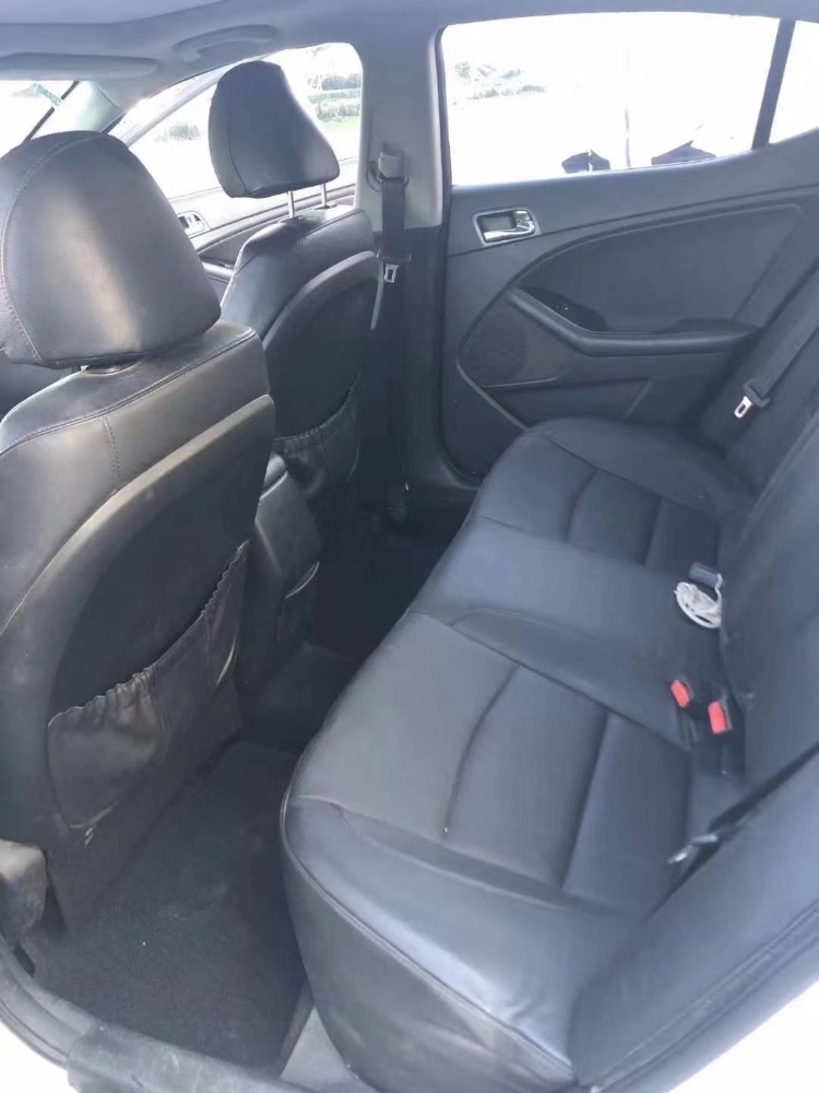 济宁14年起亚K52