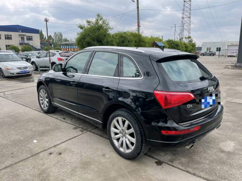 保定10年奥迪Q57