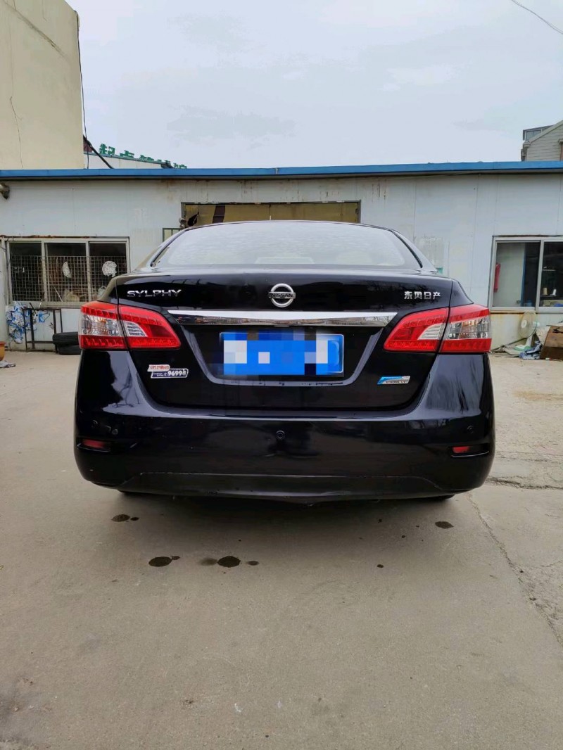 济南15年日产轩逸8