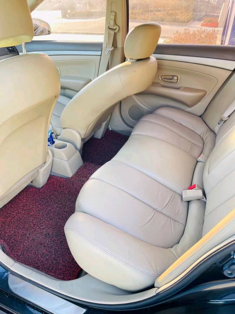 济南13年日产轩逸5