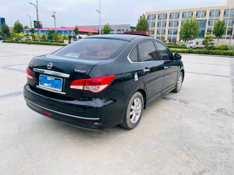 济南13年日产轩逸8