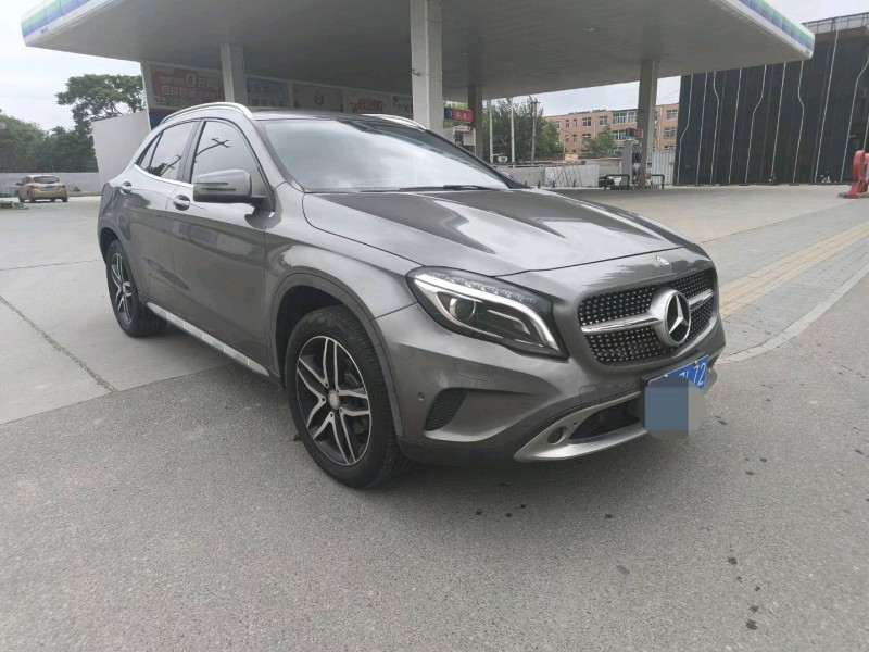 保定15年奔驰GLA4