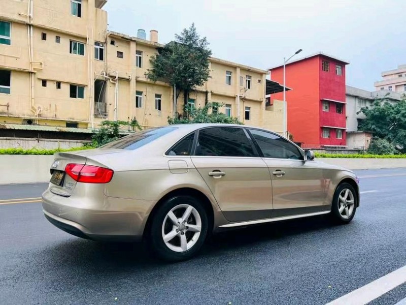 东莞13年奥迪A4L8