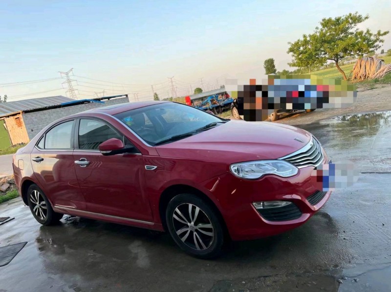 济南15年荣威5502