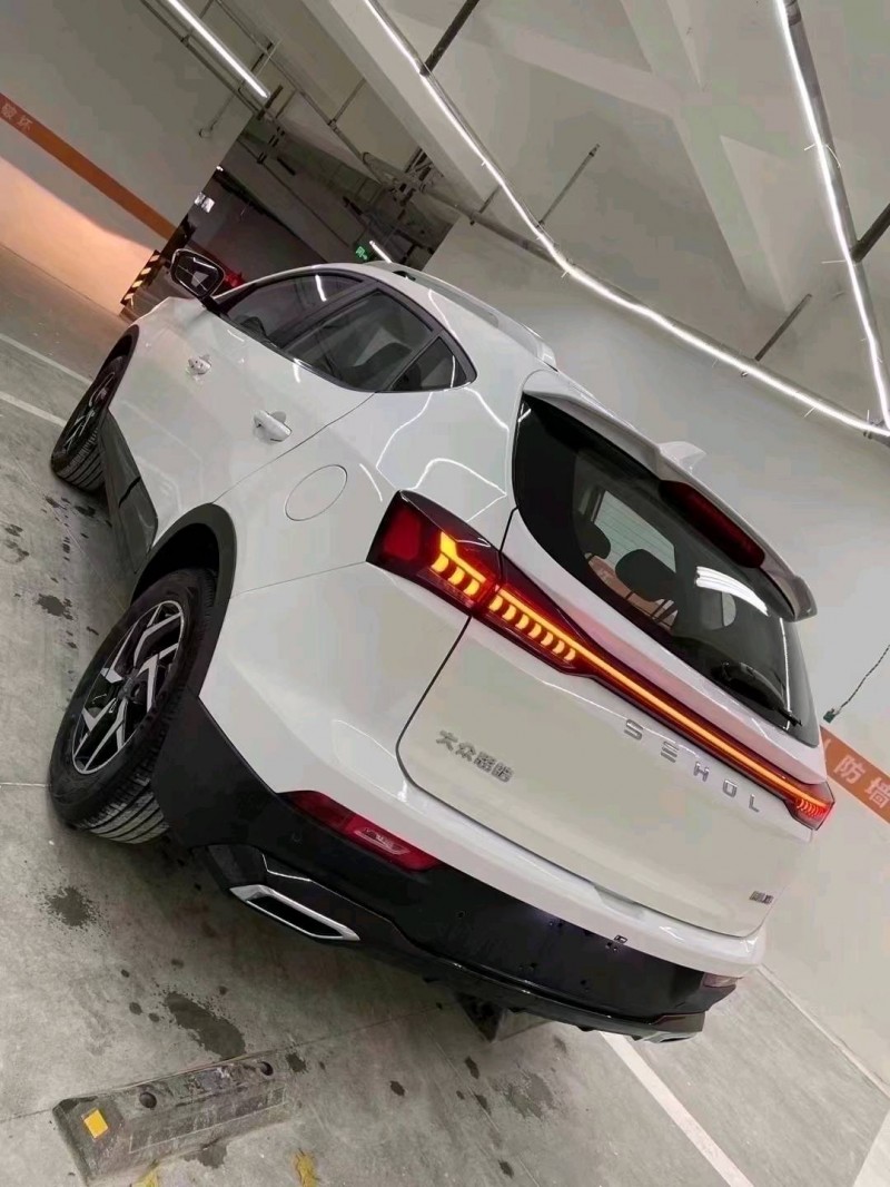 成都23年江淮思皓X64