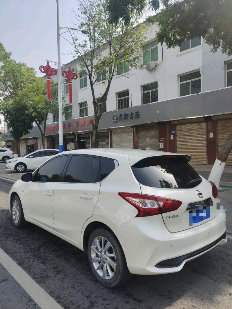 保定20年日产骐达7