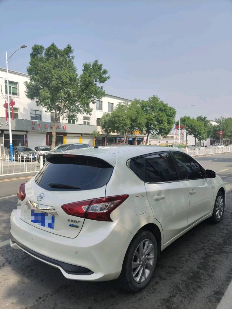 保定20年日产骐达8