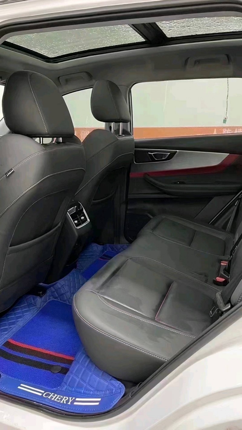 成都22年奇瑞瑞虎76