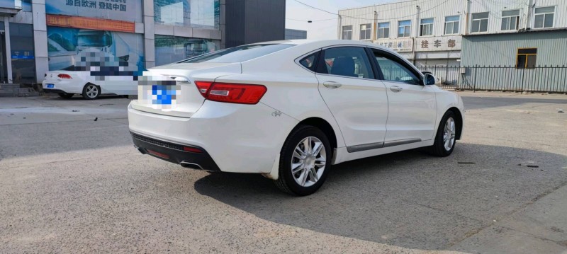 保定15年吉利博瑞5