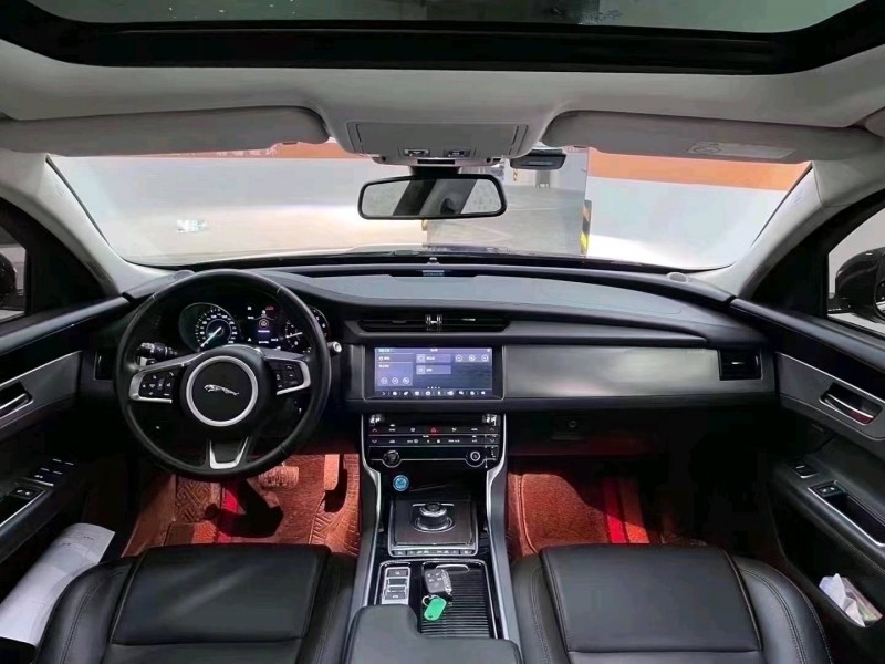 成都19年捷豹XFL9