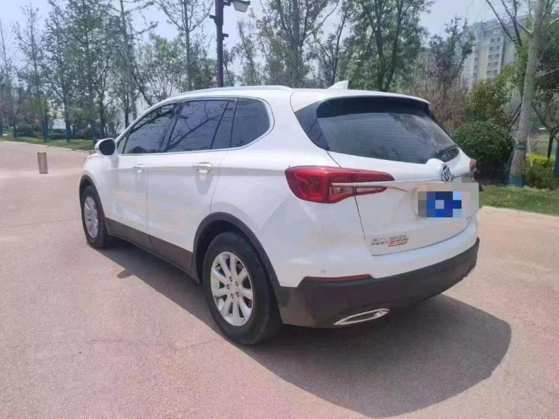 青岛22年别克昂科威5