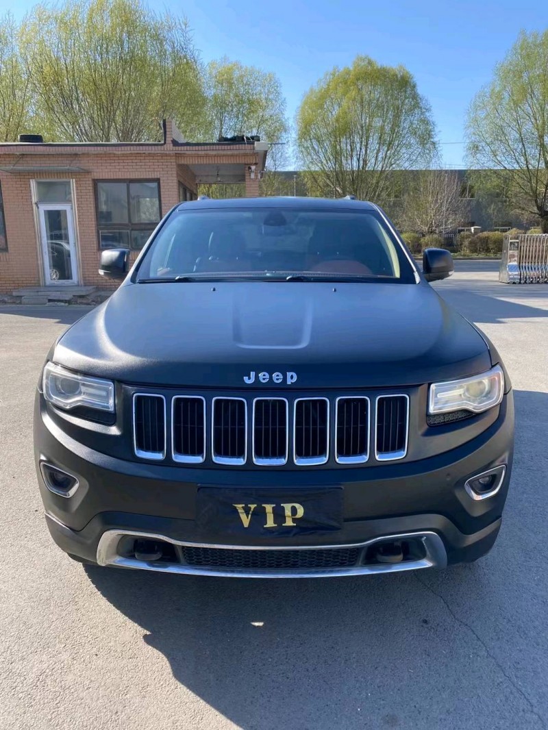 沈阳14年Jeep大切诺基1