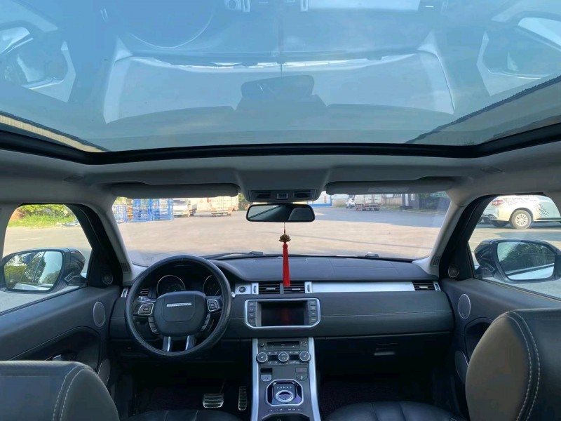 沈阳14年路虎极光9