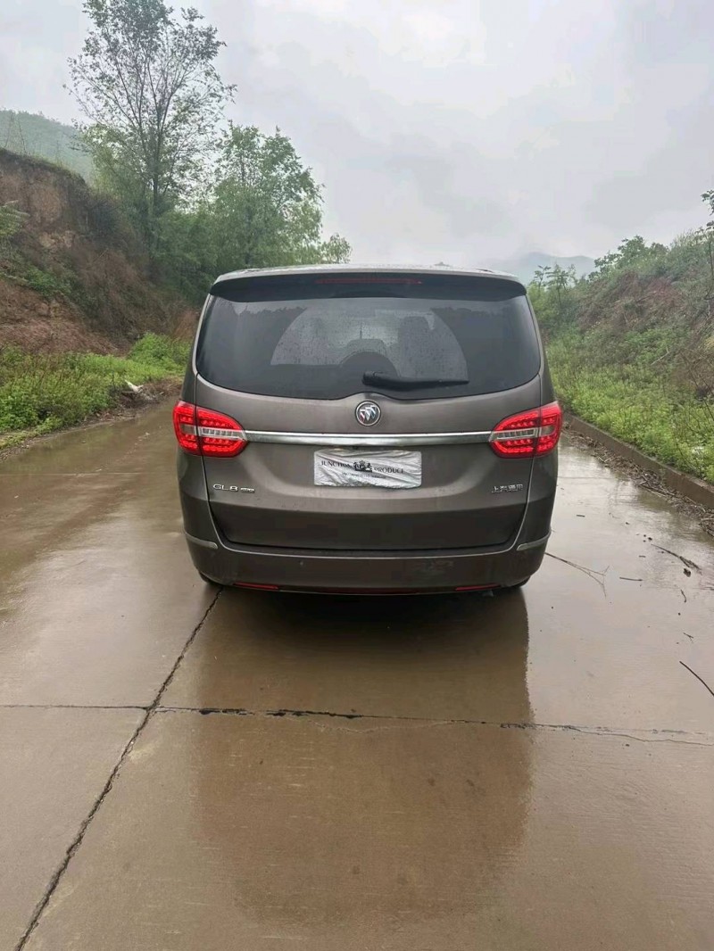 邢台19年别克GL86