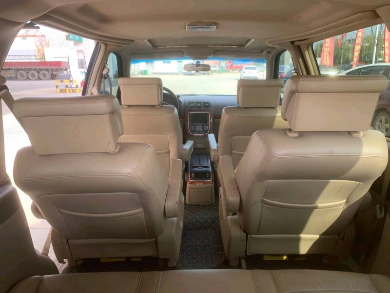 保定10年别克GL85