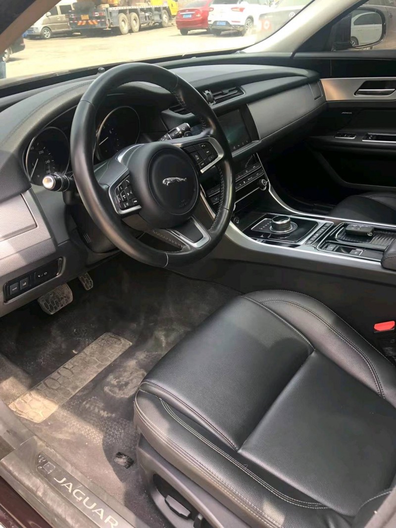 保定19年捷豹XFL4