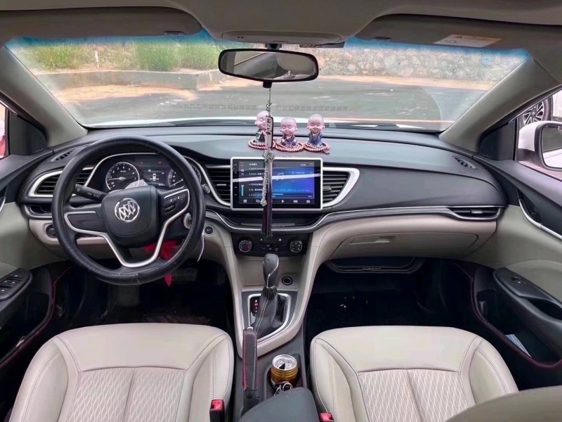 济南16年别克英朗6