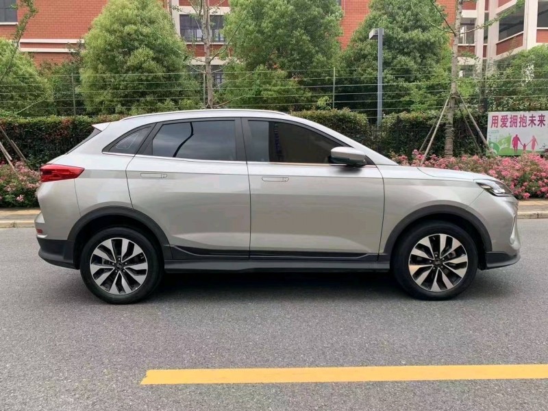 芜湖21年威马汽车EX-53