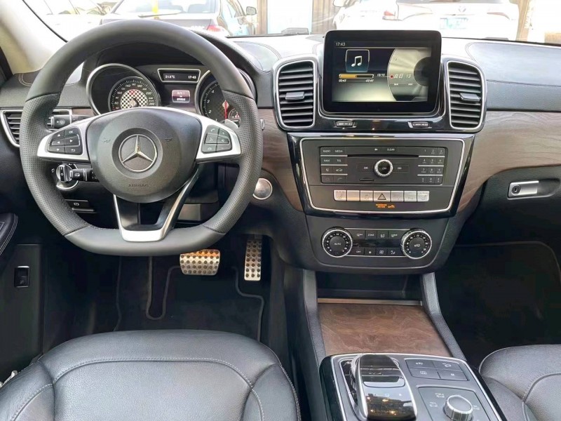 青岛17年奔驰GLE9