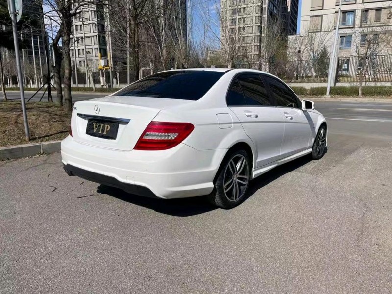 沈阳13年奔驰C3