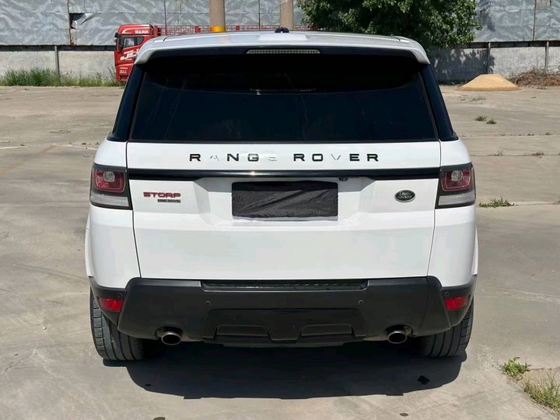 青岛15年路虎揽胜运动5