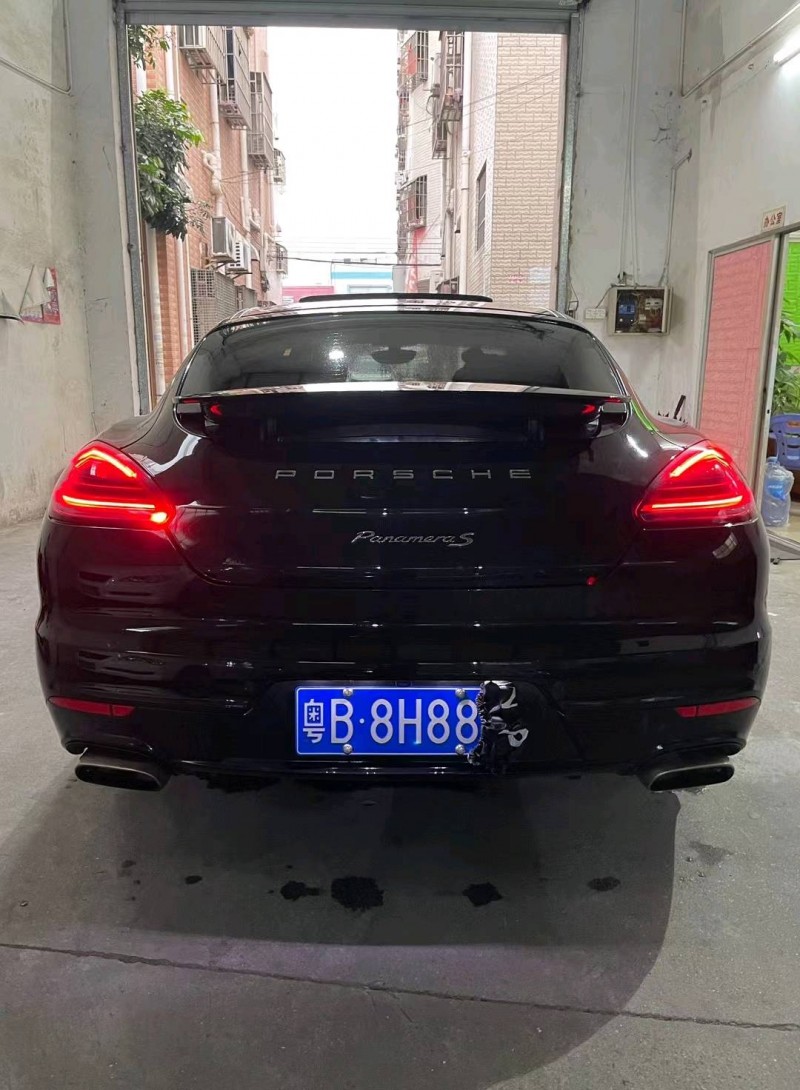 深圳14年保时捷帕拉梅拉7