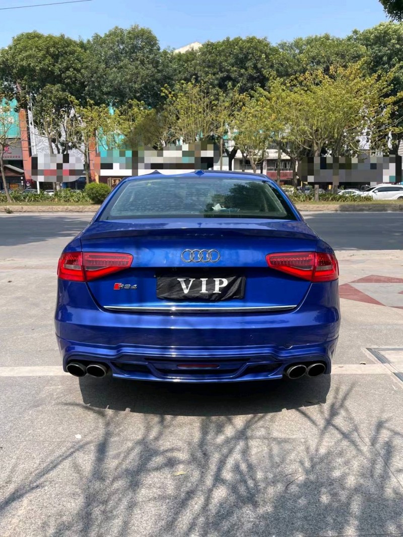 东莞13年奥迪A4L9