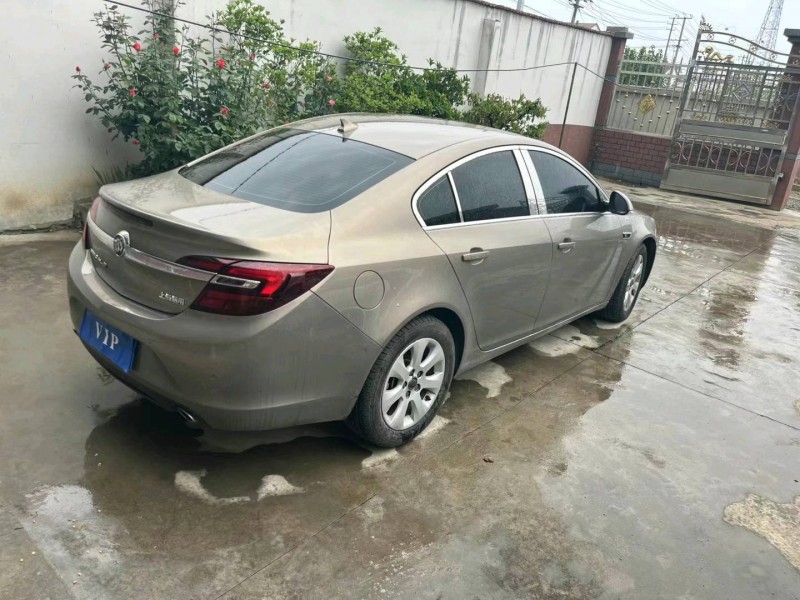 徐州14年别克君威5