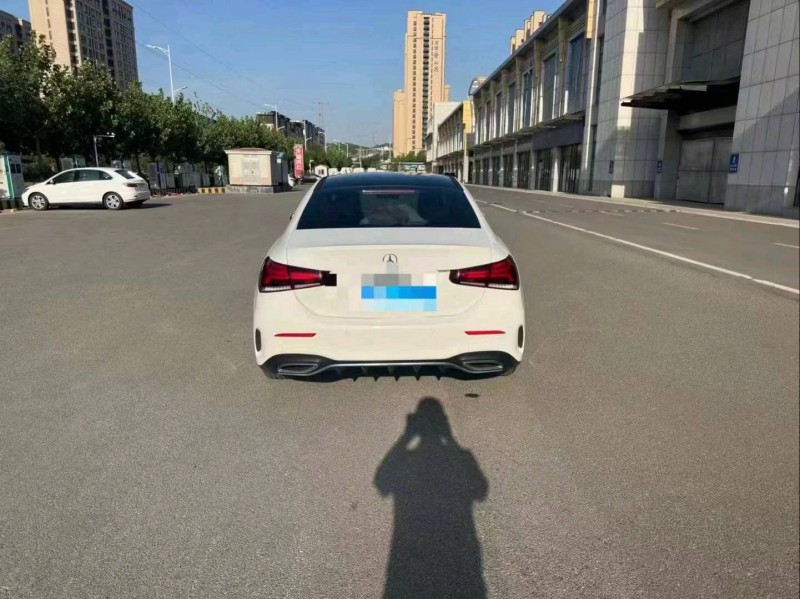淄博19年奔驰A2