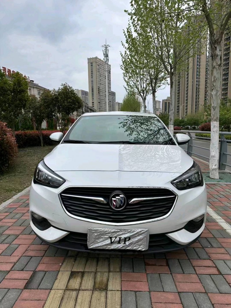 芜湖18年别克凯越1