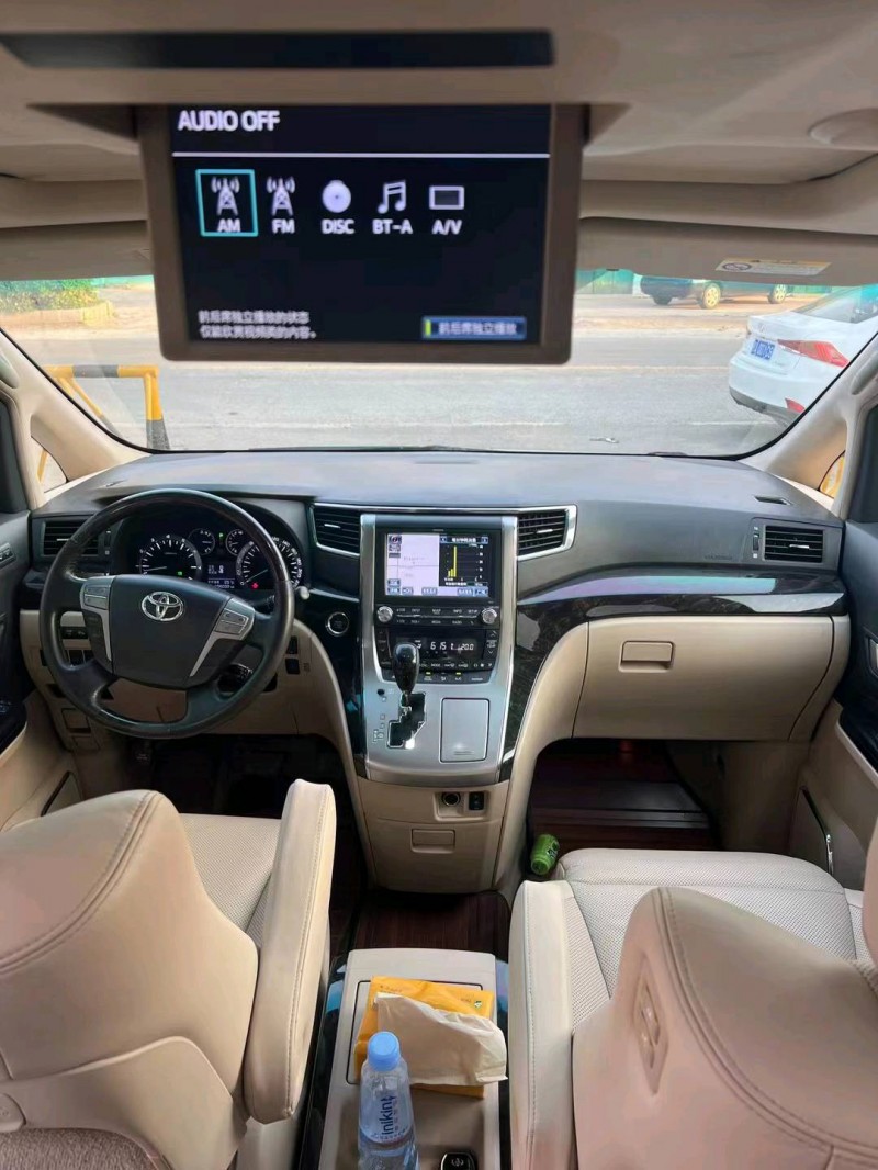 淮南15年丰田埃尔法8