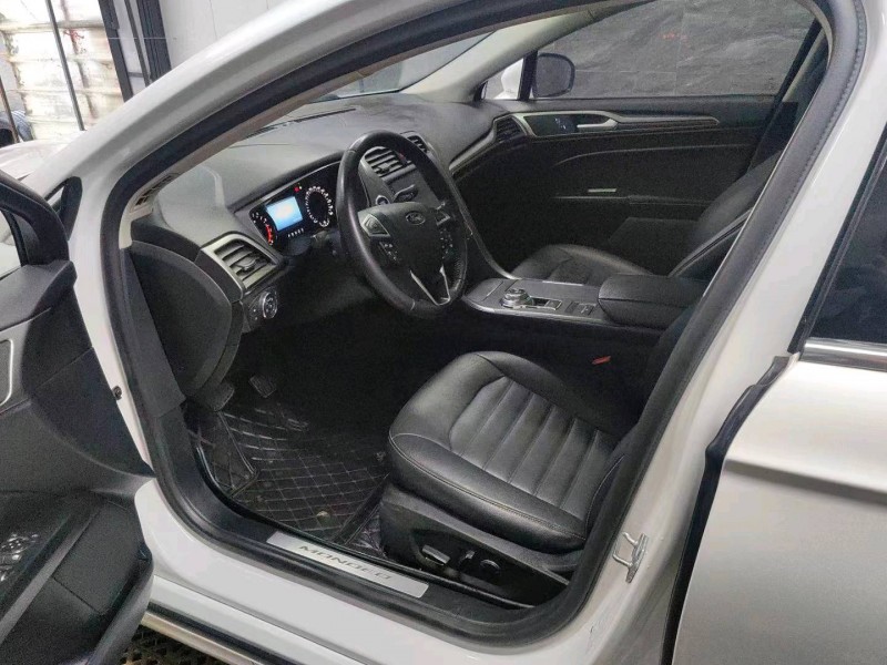 青岛18年福特蒙迪欧8