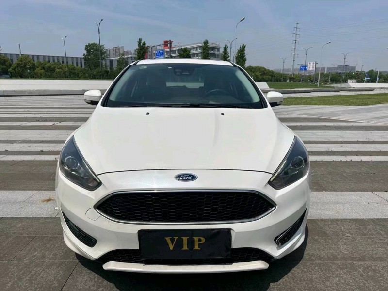 盐城17年福特福克斯1