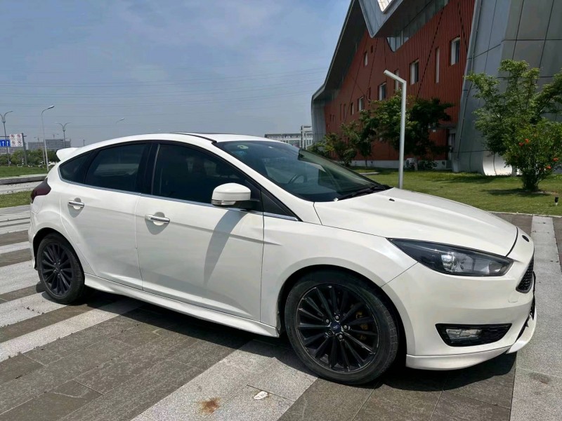 盐城17年福特福克斯3