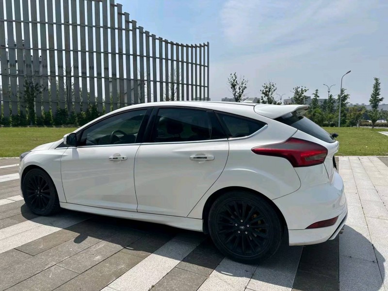 盐城17年福特福克斯7